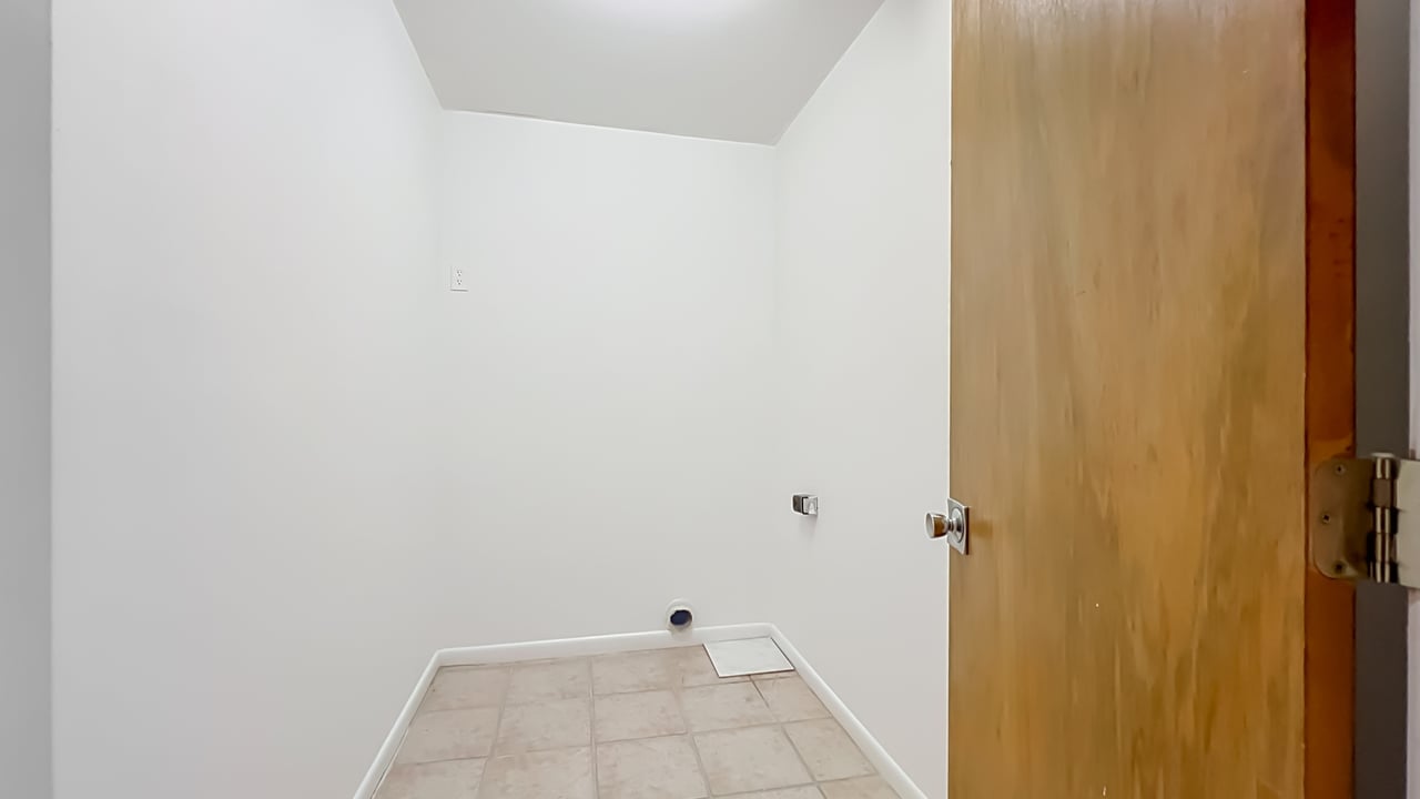 Colonialtown 3-Bedroom 1.5-Bathroom Home with Terrazo Floors