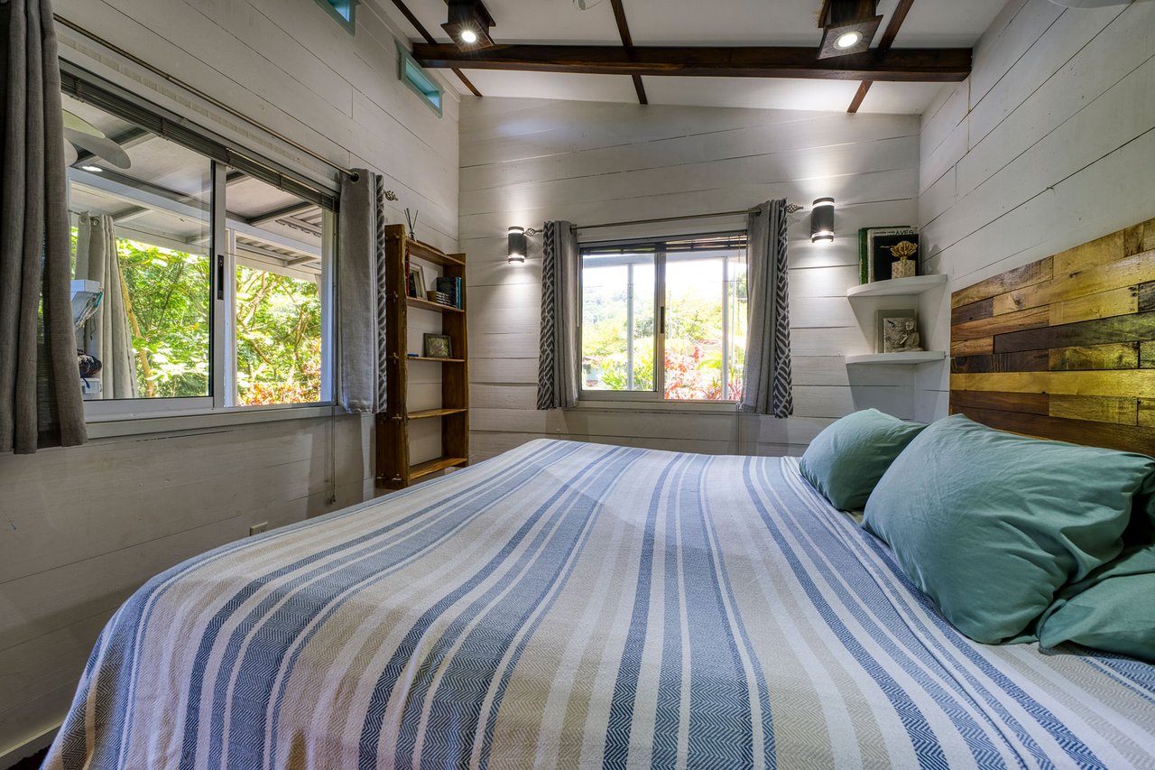 DOMINICAL HOTEL OR RETREAT WITH 11 RENTALS PLUS OWNER’S HOME