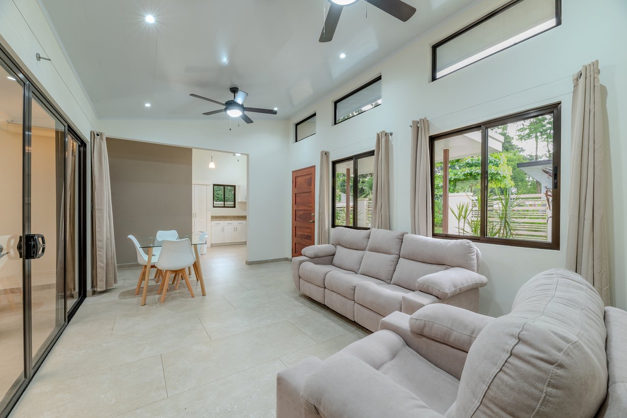 Modern 3-Bedroom Home Near Marino Ballena National Park – Central Uvita