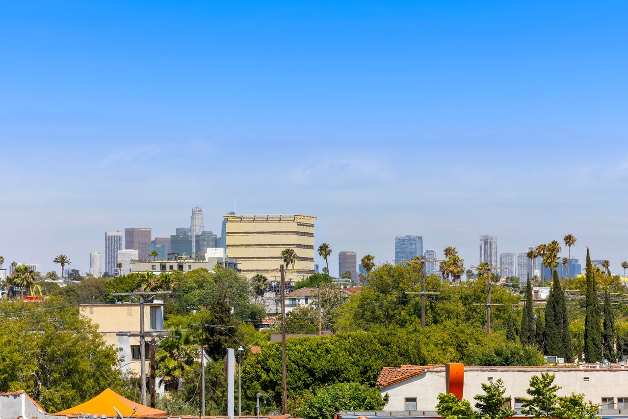 8555 Cashio St Unit: PH 4