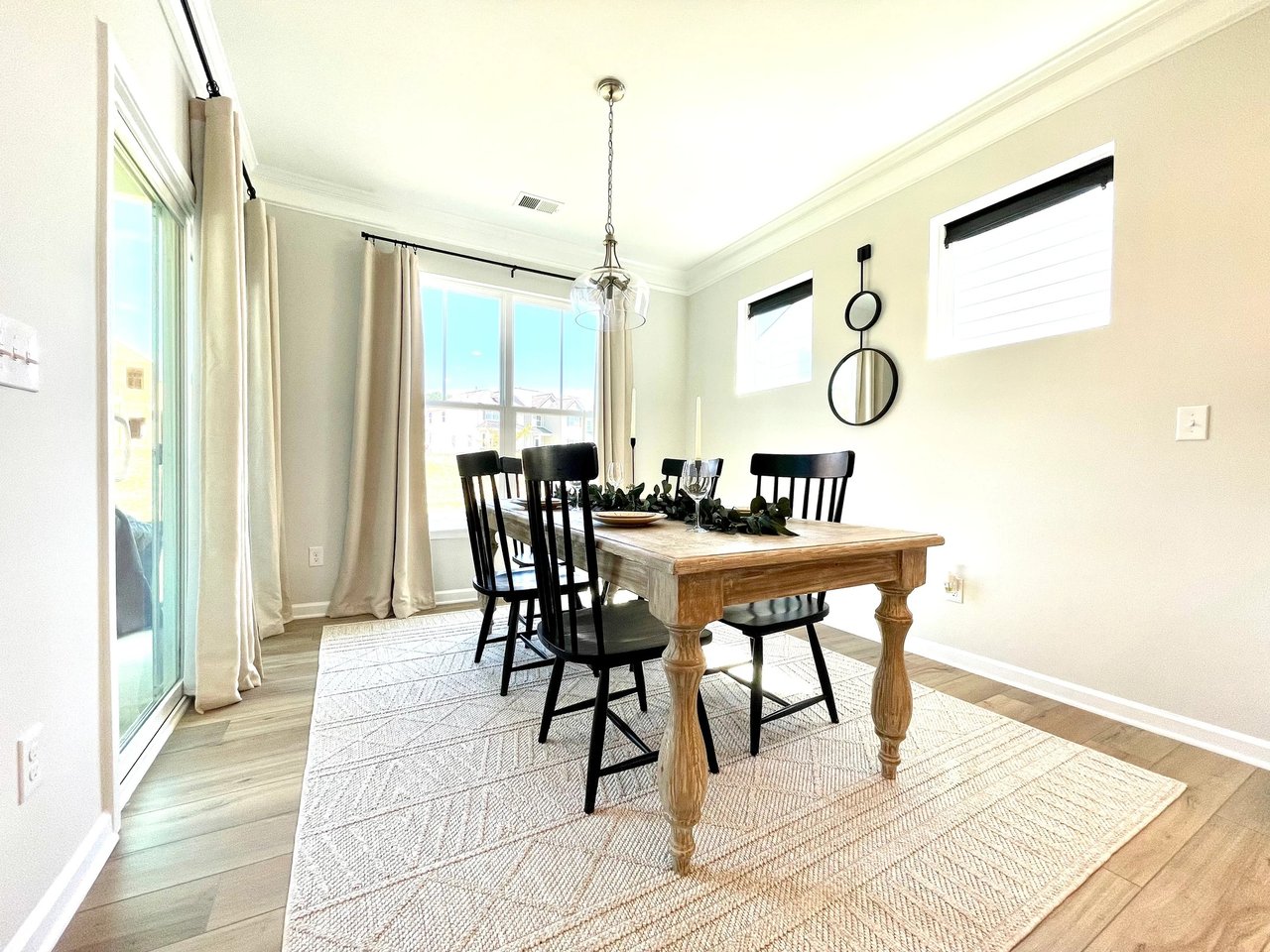 SOLD- Discover Modern Elegance: Move-In Ready Gem at 552 Bartoli Ct., Simpsonville SC – Offered by David Locke of Locke and Key Associates