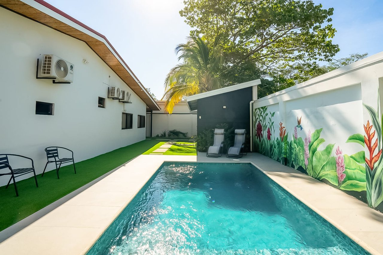 Casa Daniel | Modern Remodeled Duplex Just 500m from the Beach in Playa Potrero!