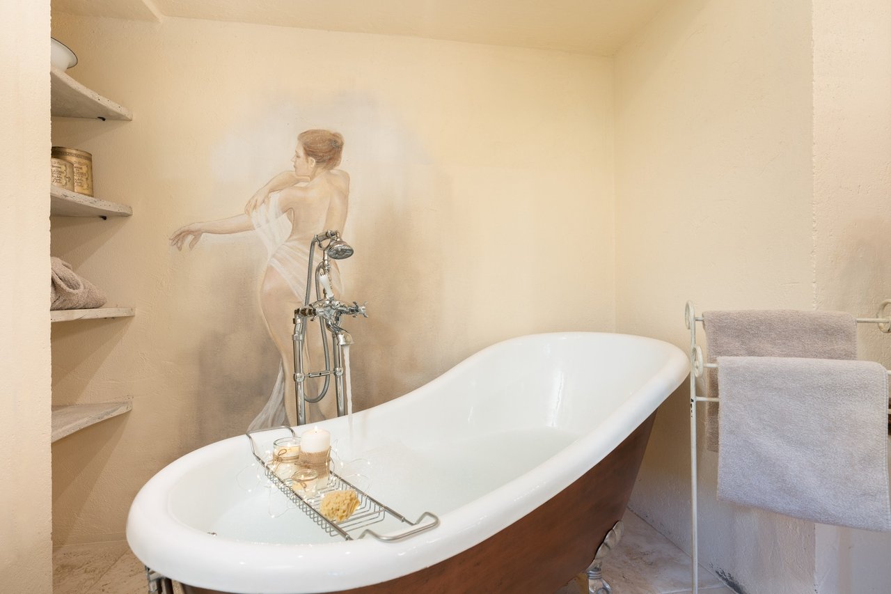 Renovated 18th Century Tuscan Home With Beautiful Hill Views