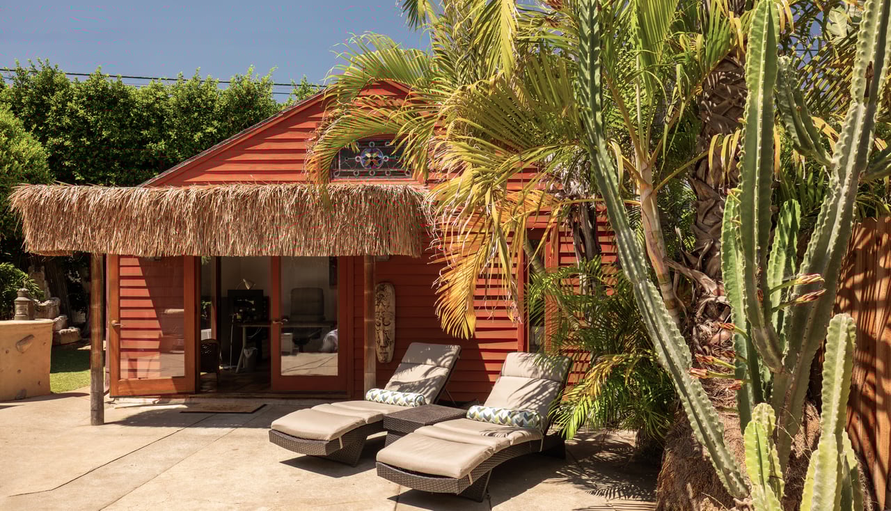 8921 Rosewood Ave, West Hollywood