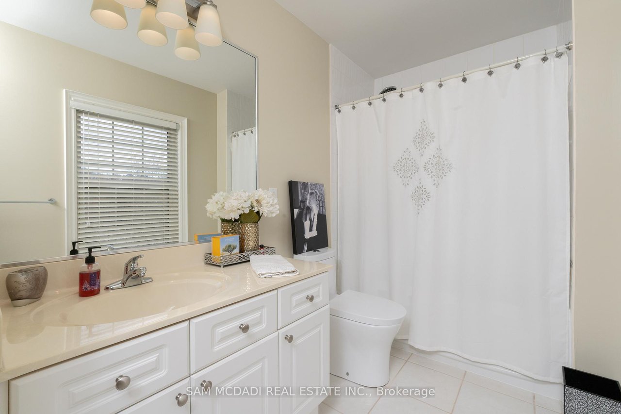 3248 Barchester Court