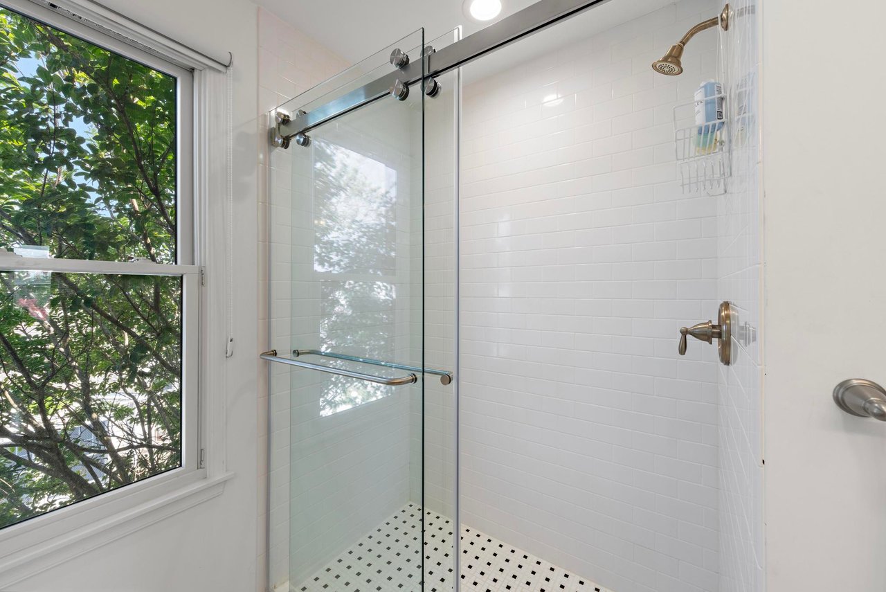 210 Ocean Street, Beach Haven