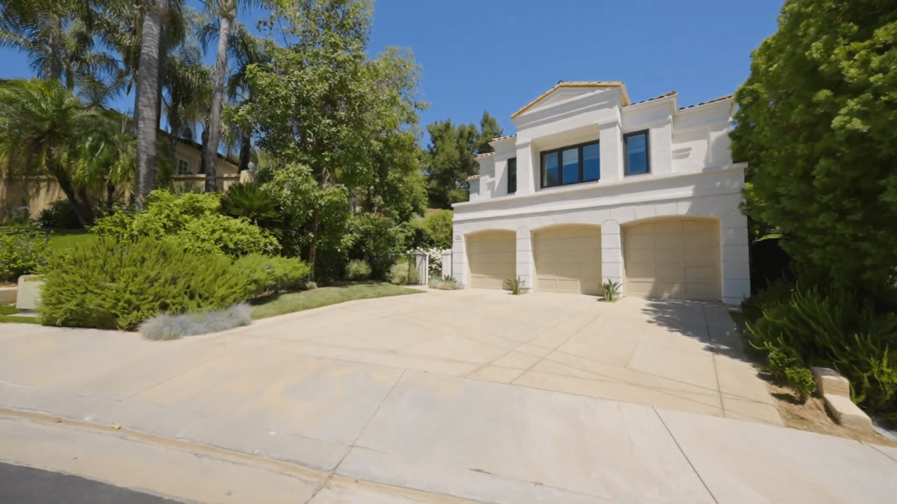 23167 Park Pinta, Calabasas