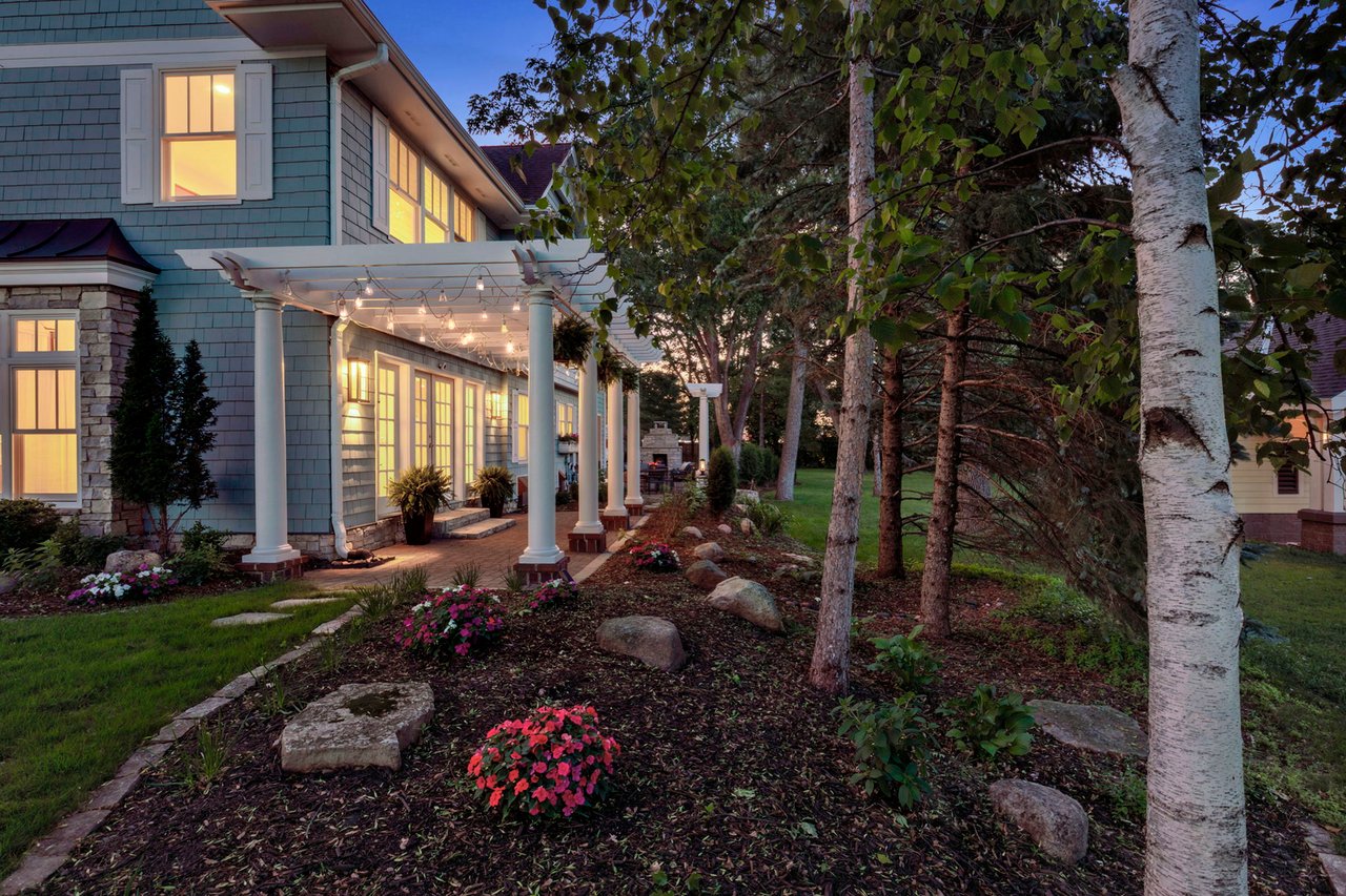 5229 Halifax Ave S, Edina