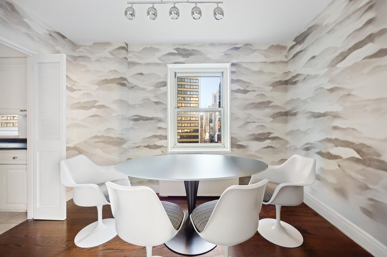 159 West 53rd Street, Unit 16E