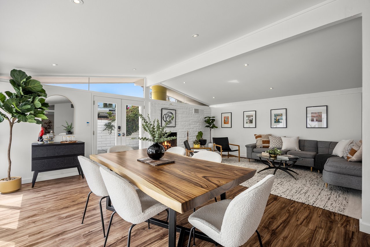 Tustin Cliff Home May For Sale