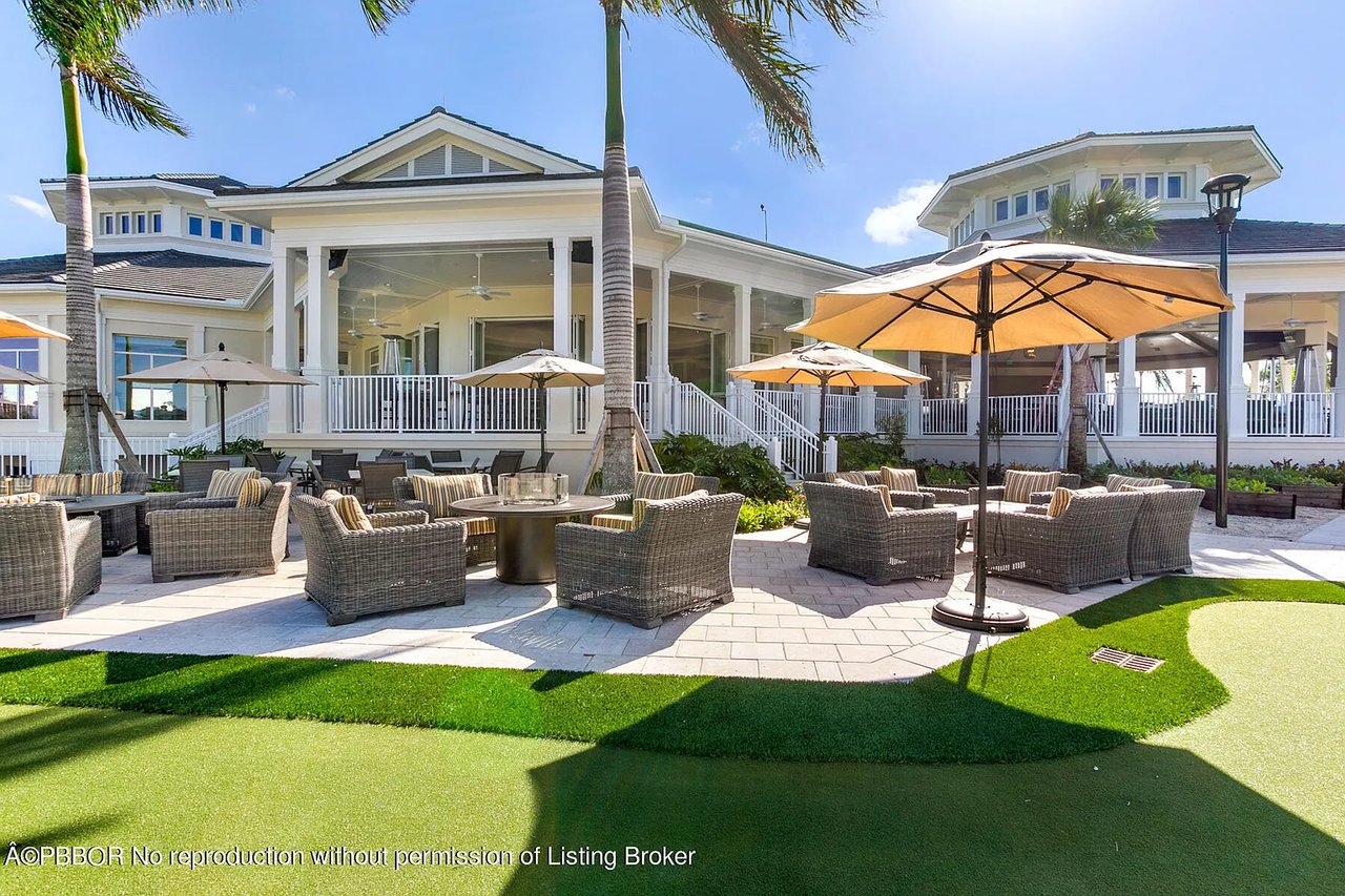 541 Greenway Dr, North Palm Beach, FL 33408