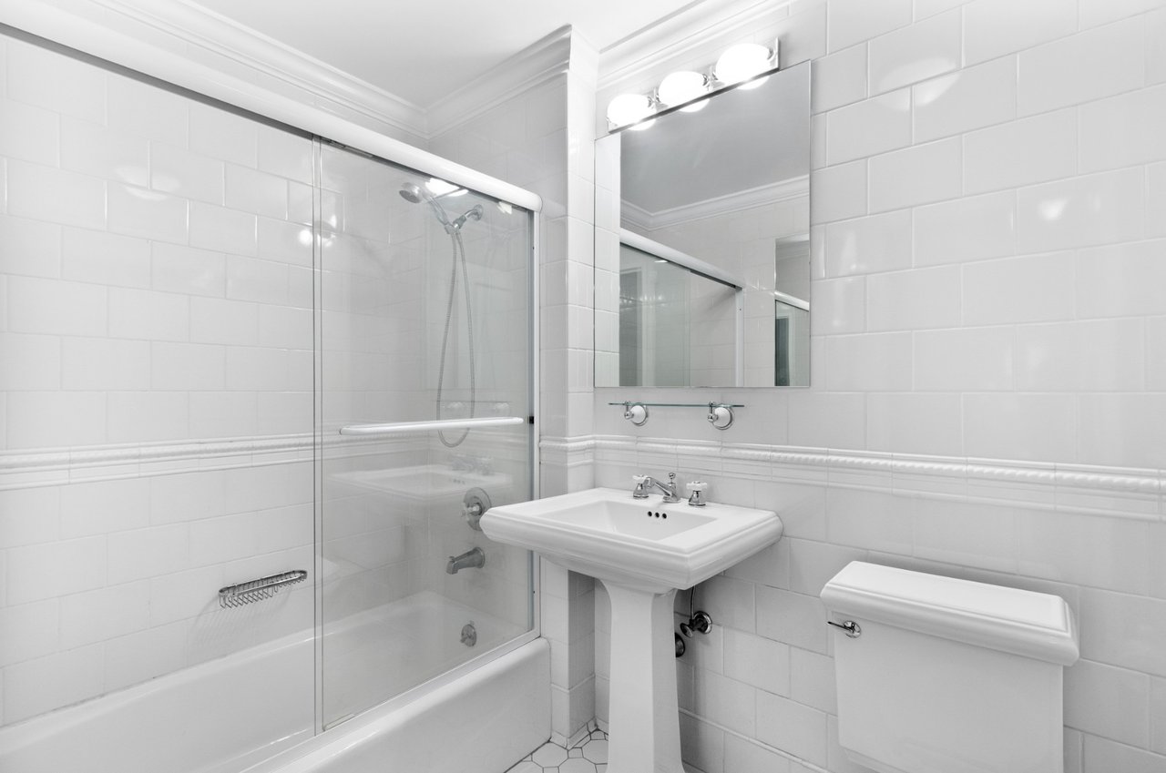 400 East 90th Street, #2E
