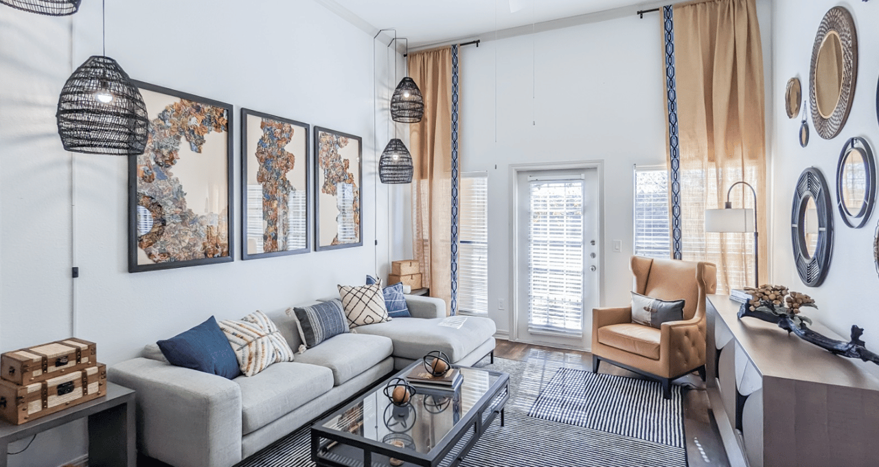 Apply today and enjoy 8 weeks free PLUS an additional $1500 Look & Lease Special