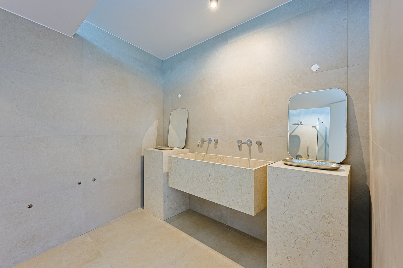 Japanese-Inspired Villa in Bom Sucesso Resort, Óbidos