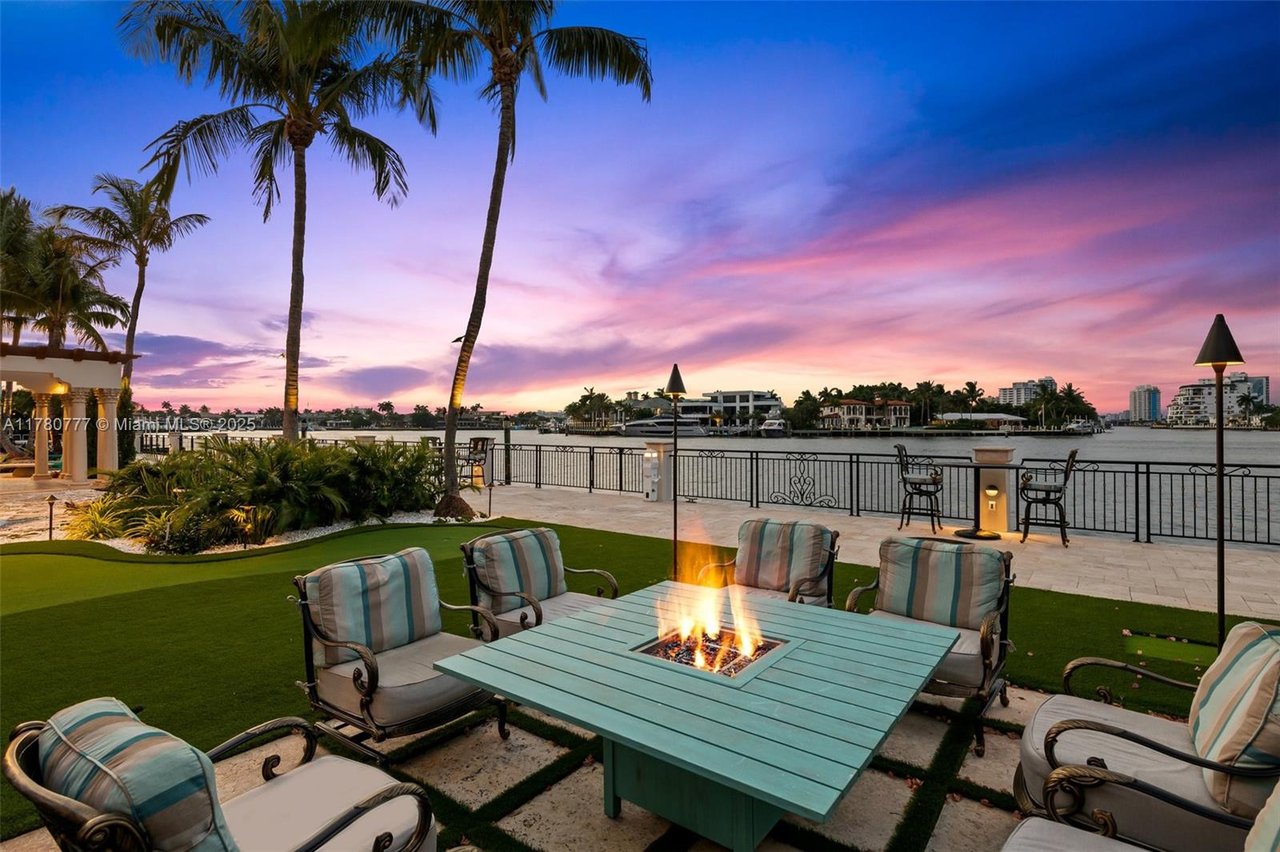 2509 Aqua Vista Blvd