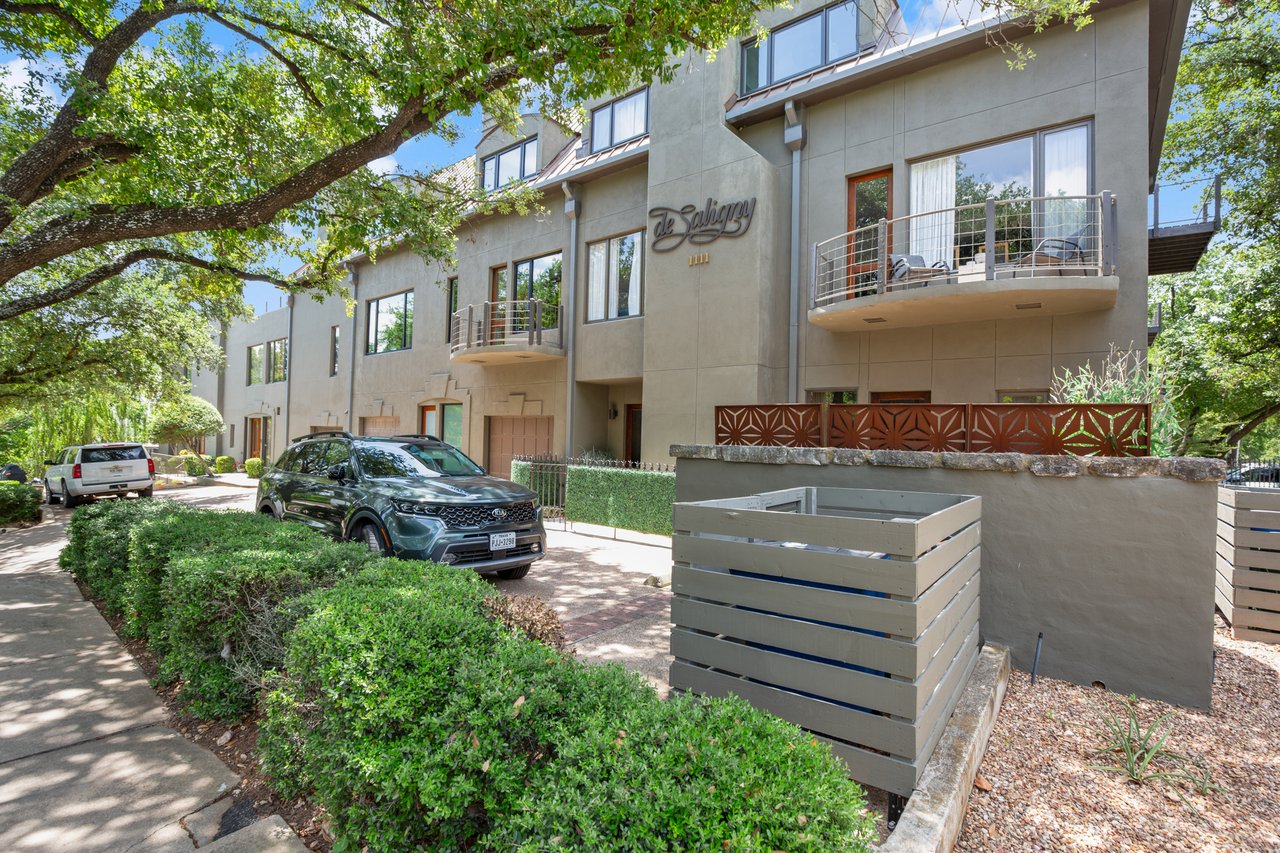 1111 W 12th