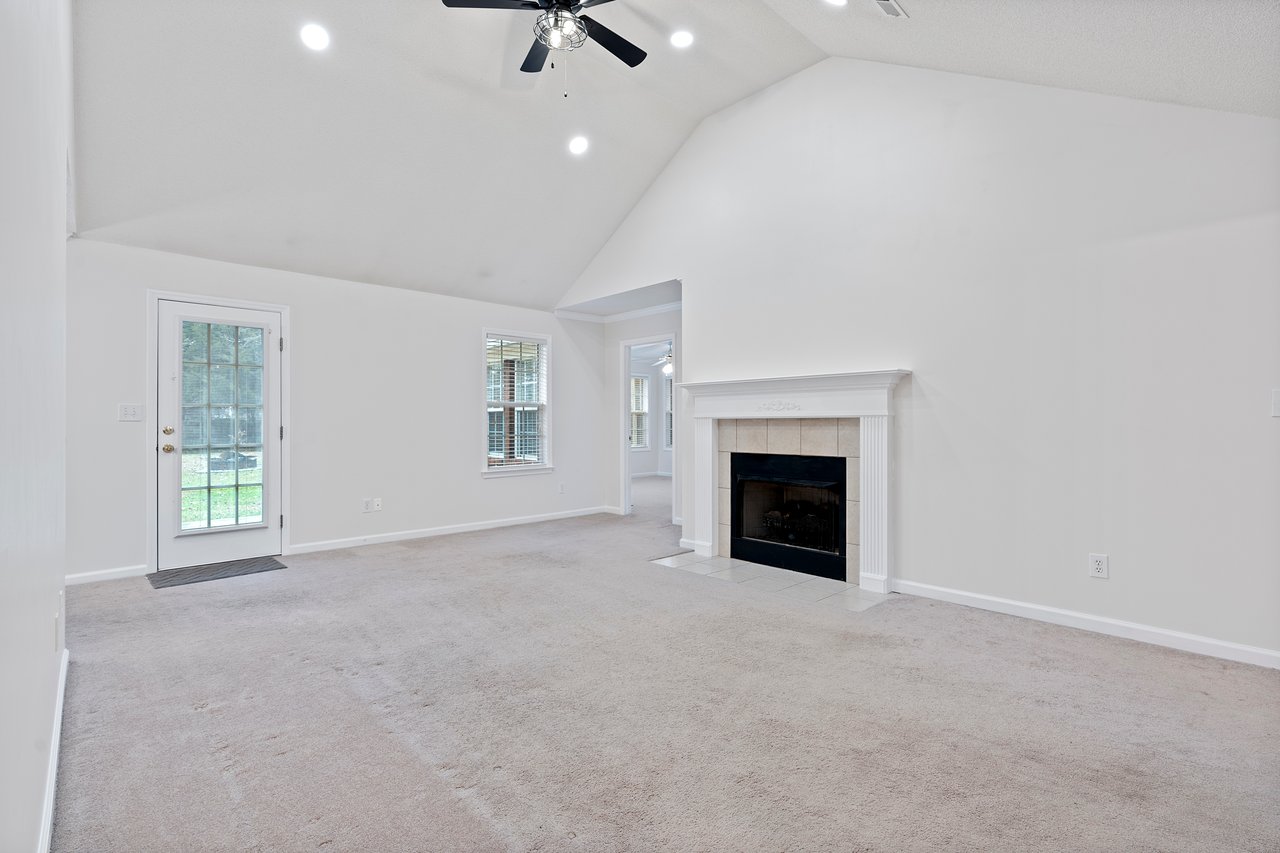 Spacious Home in Convenient Location!