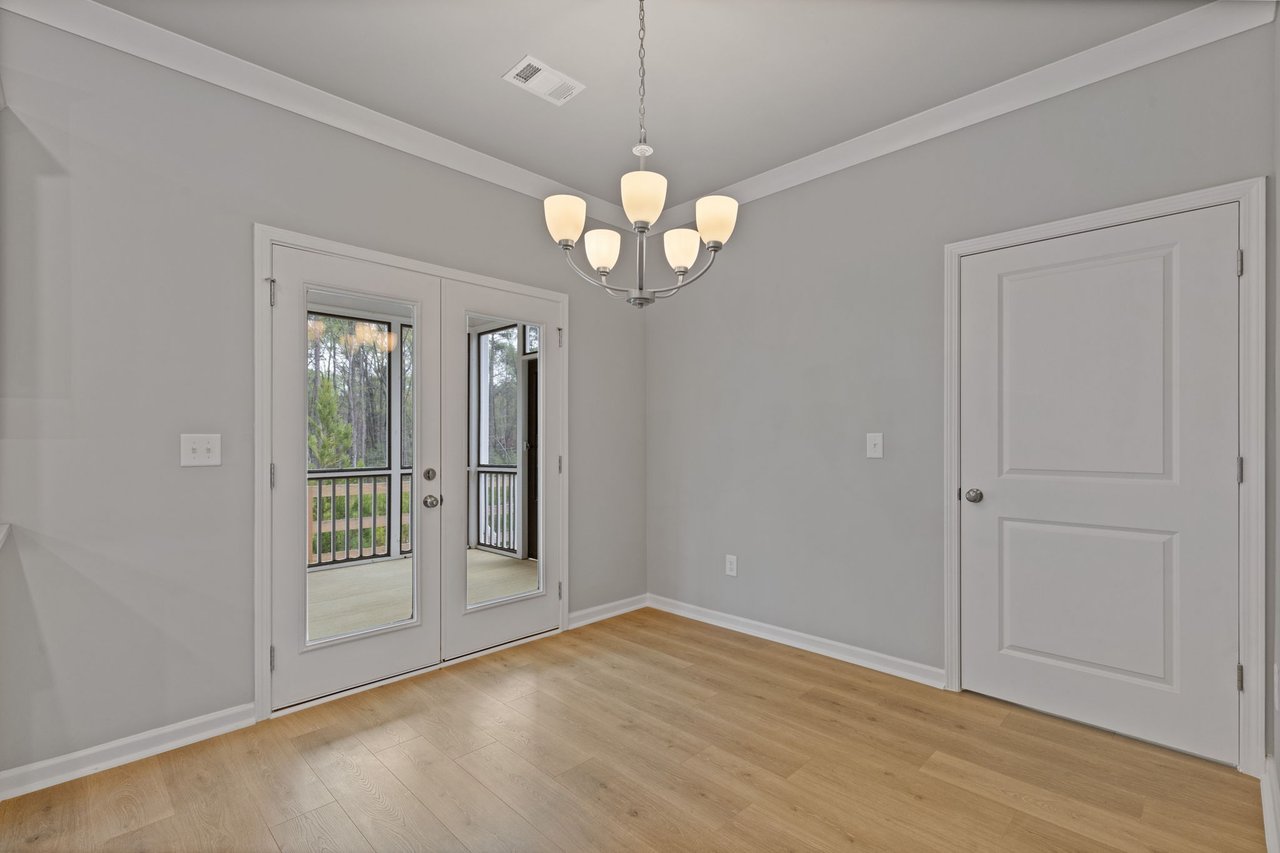 3808 Chesley Ave