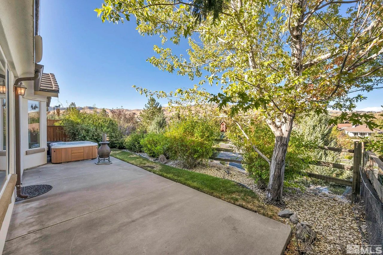 1360 Hidden River Way