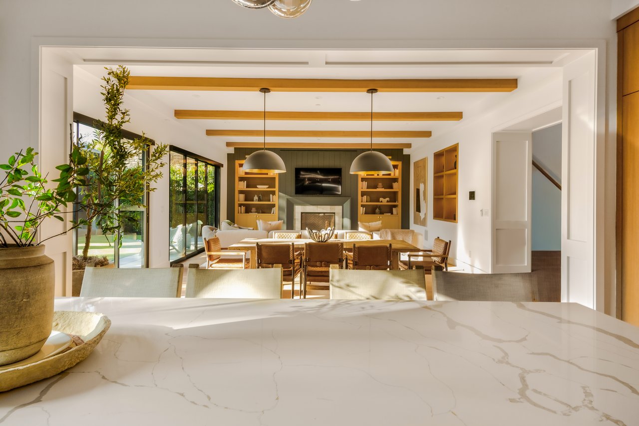 4261 Denny Ave, Toluca Lake 