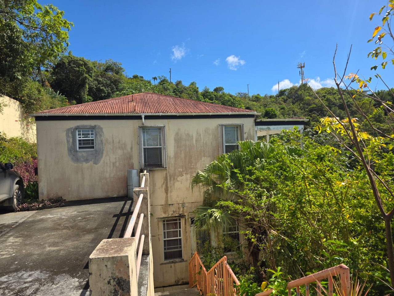 1117 Luck Hill Fixer Upper