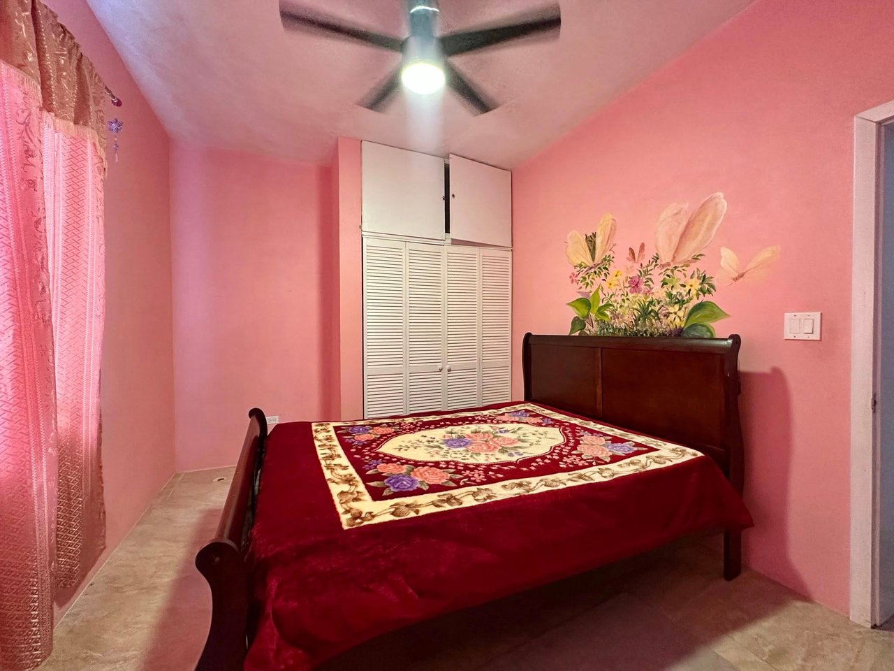 1047 Carrot Bay 3 Bedroom Apartment