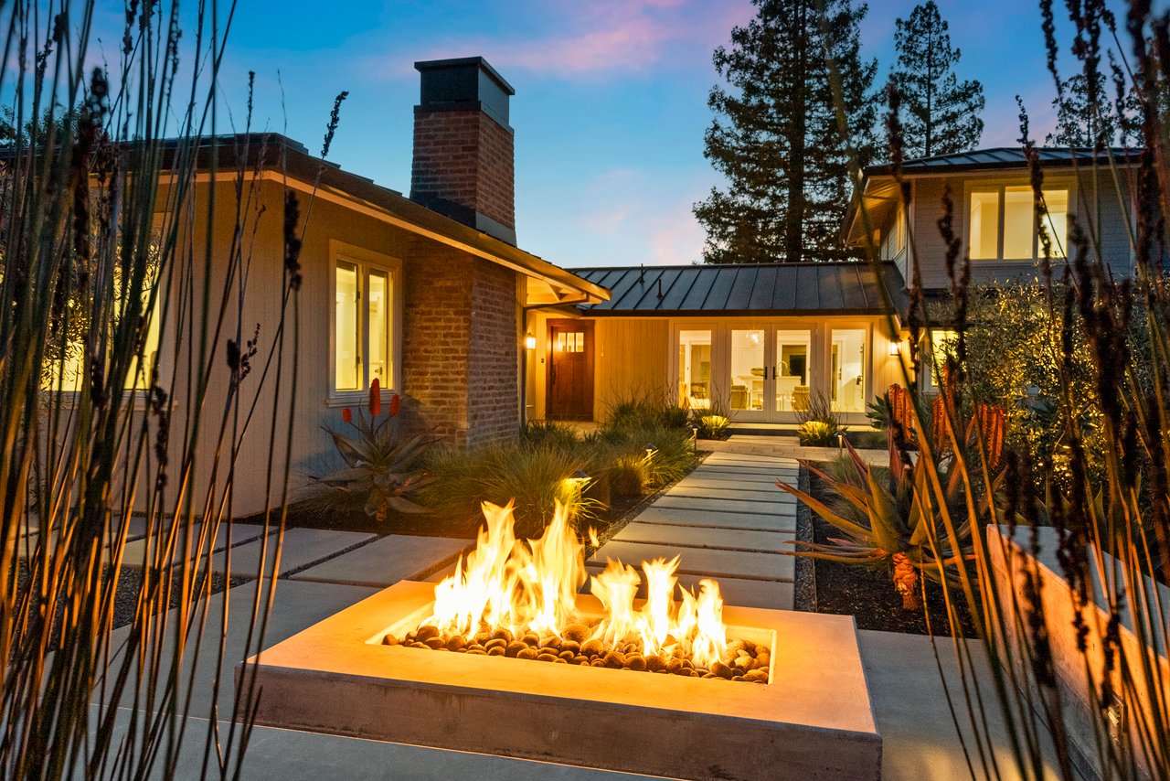 114 Nina CT