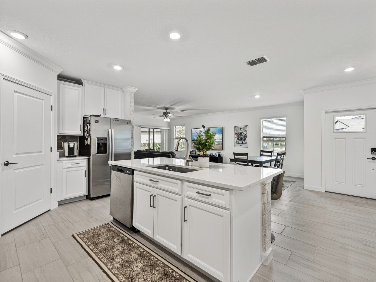 31500 MAGNA GULF LOOP