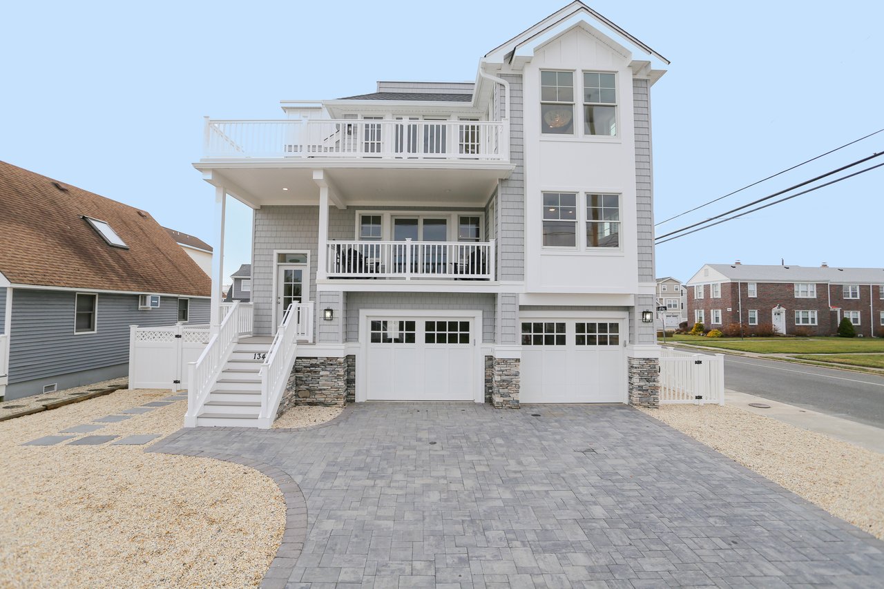 134 10th Street, Beach Haven