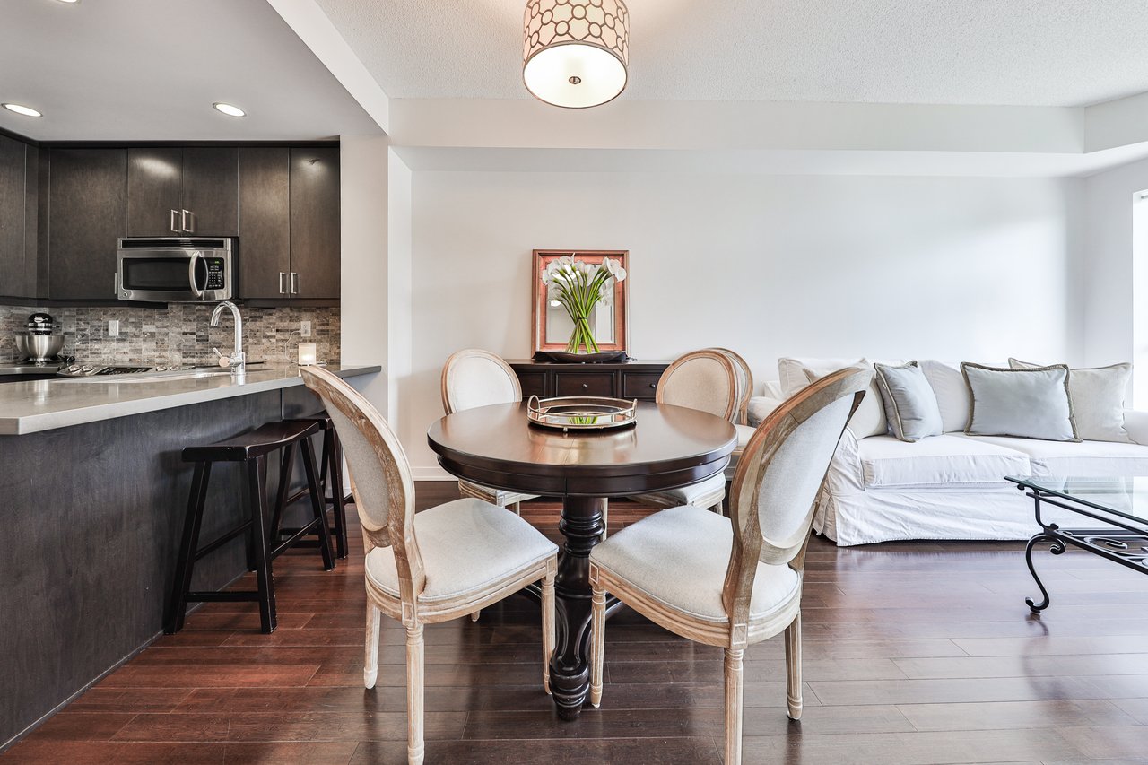 402-551 Maple Avenue, Burlington