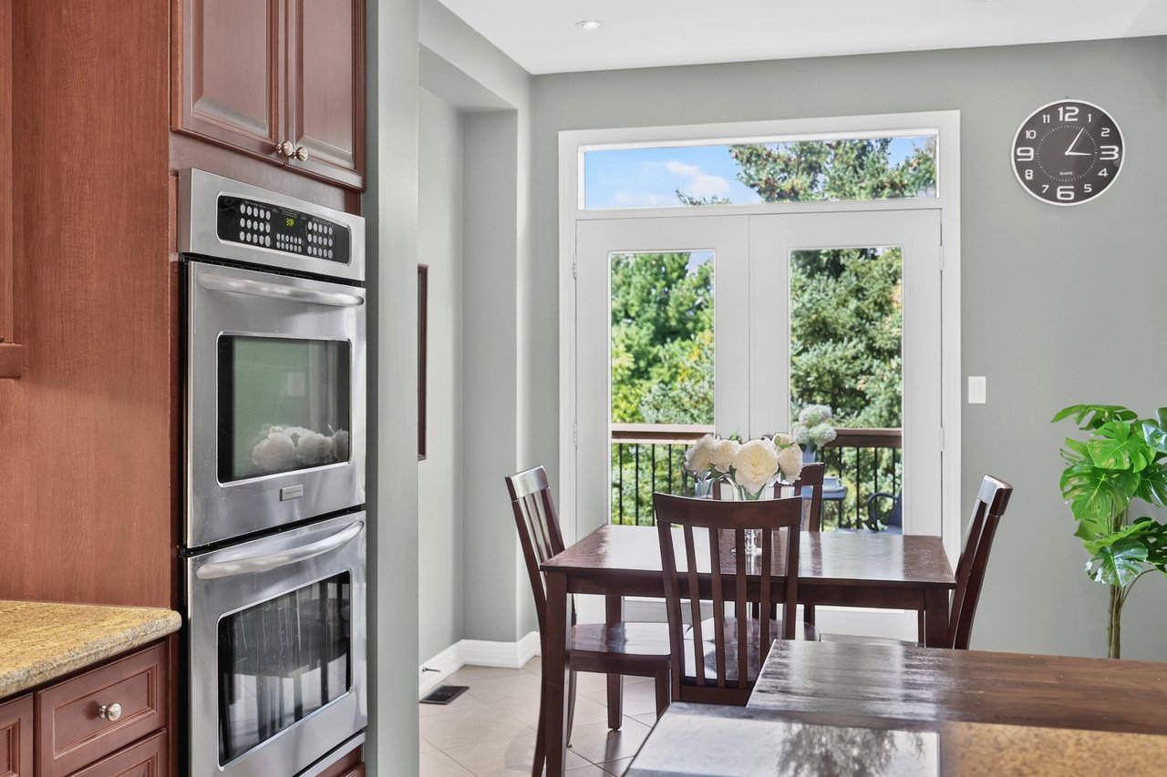 2269 Whitworth Drive, Oakville 