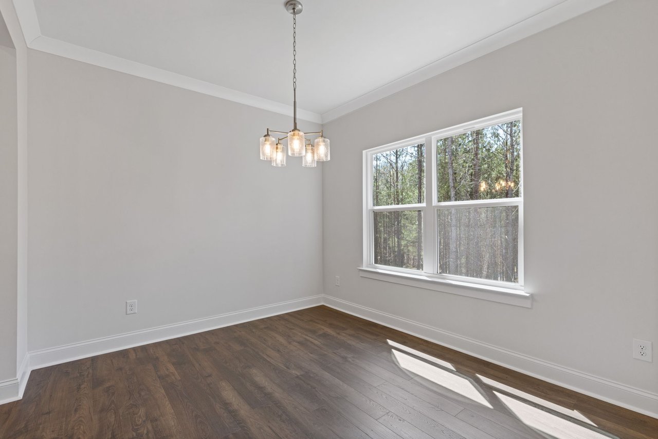 78 Radiant Ct