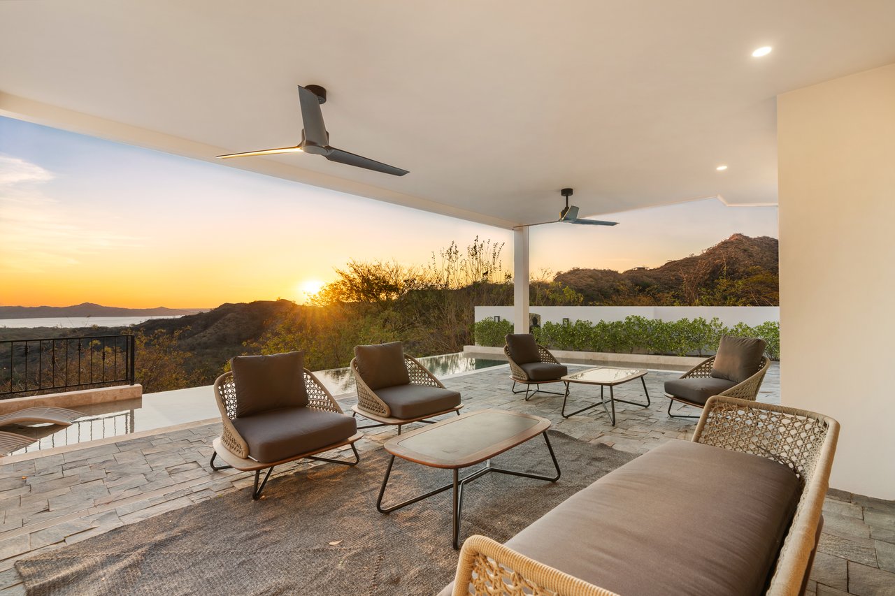 Casa Sunset | Luxurious Ocean-View Villa with Infinity Pool in Mar Vista