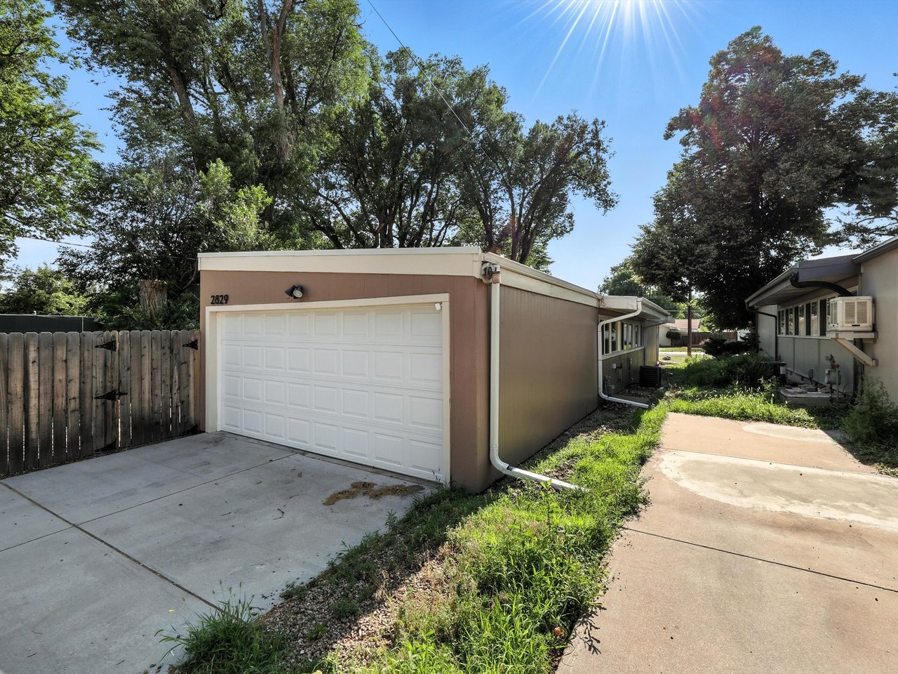 2829 Illinois Avenue