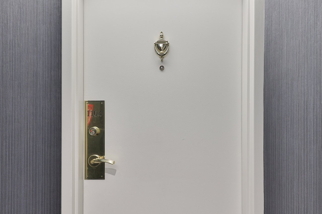 20 Cherrytree Drive #1104