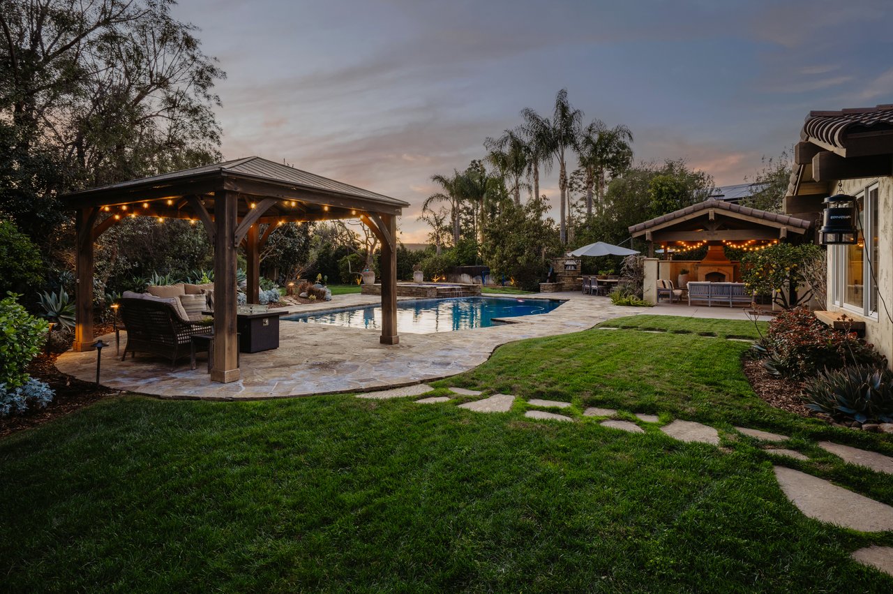 18162 Stratford Circle