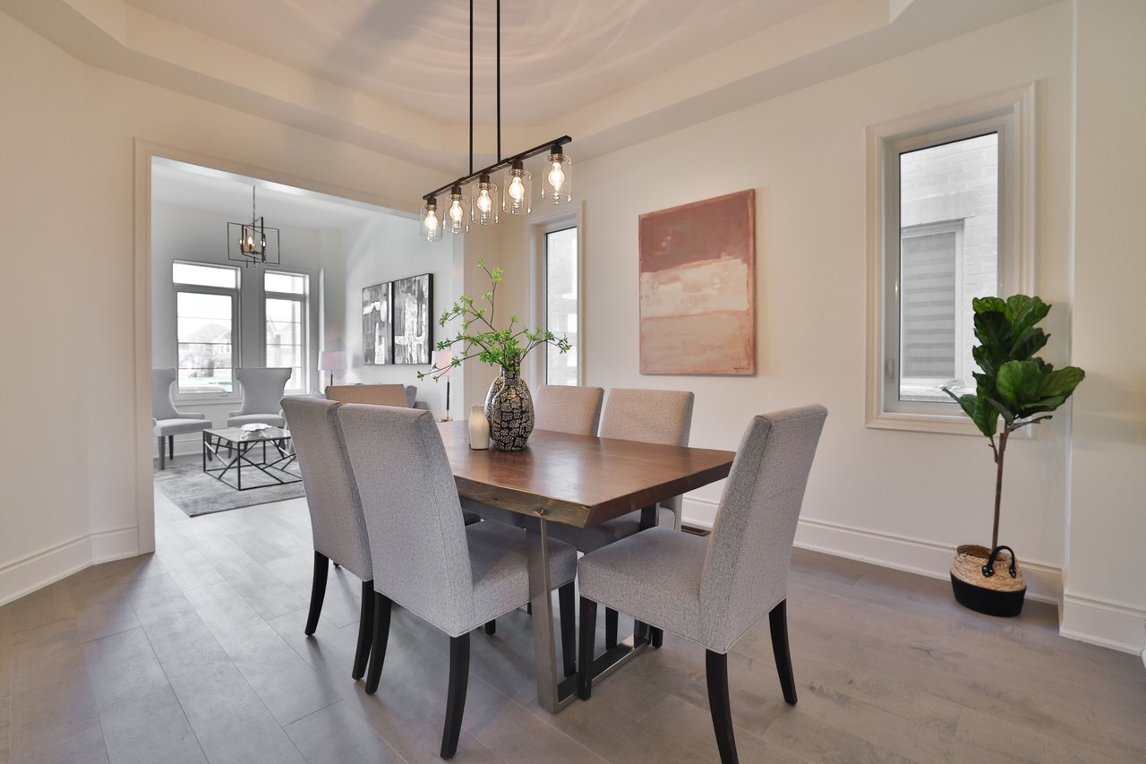 37 North Park Boulevard, Oakville