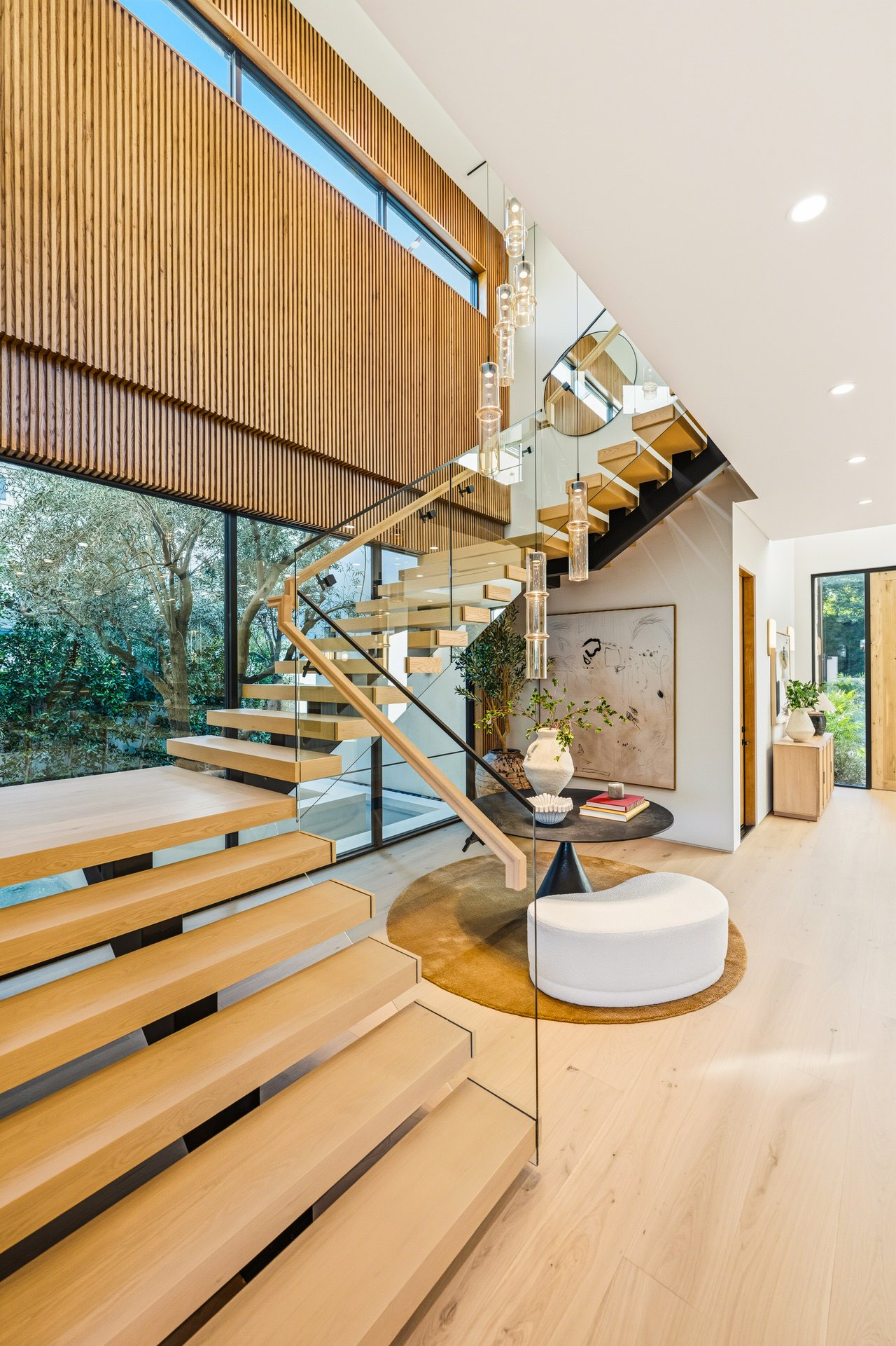 4816 Oak Park Avenue