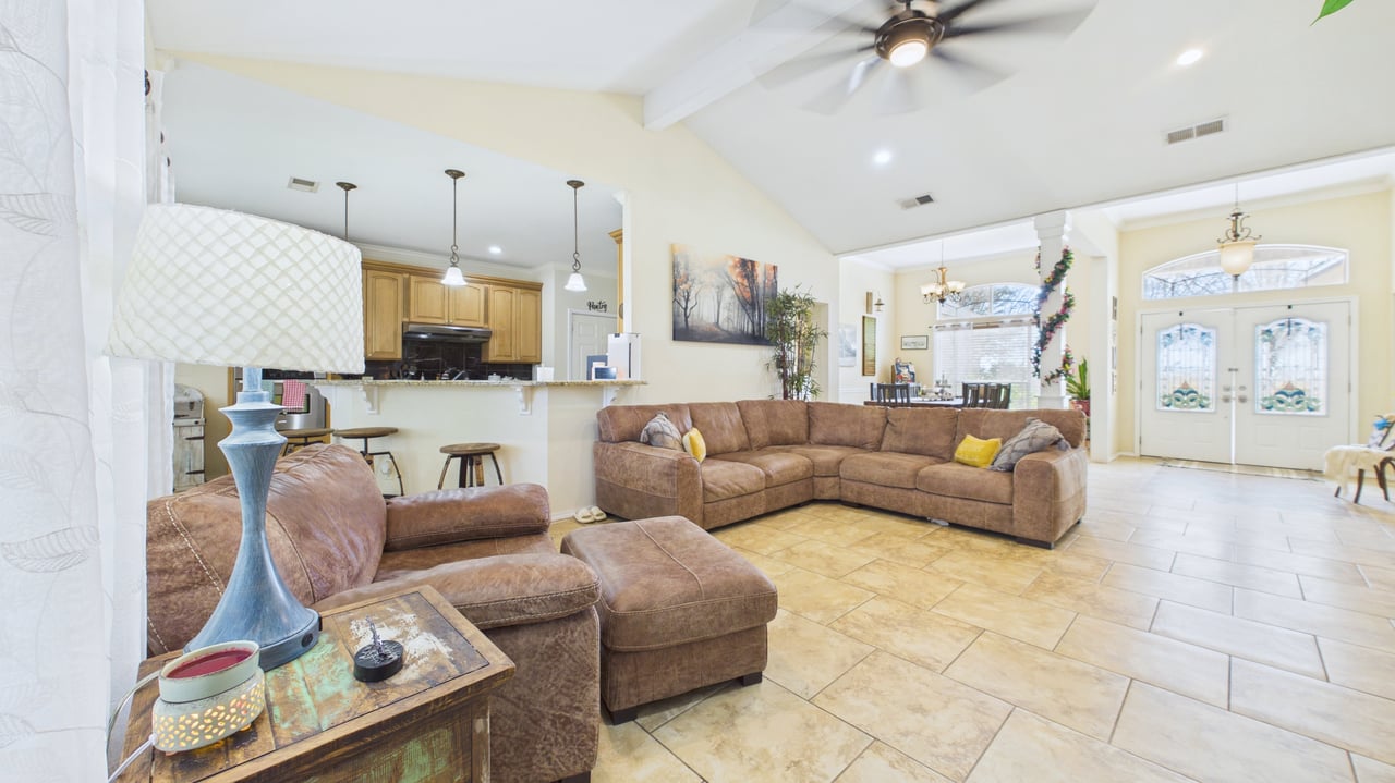 14260 Lariat Trail