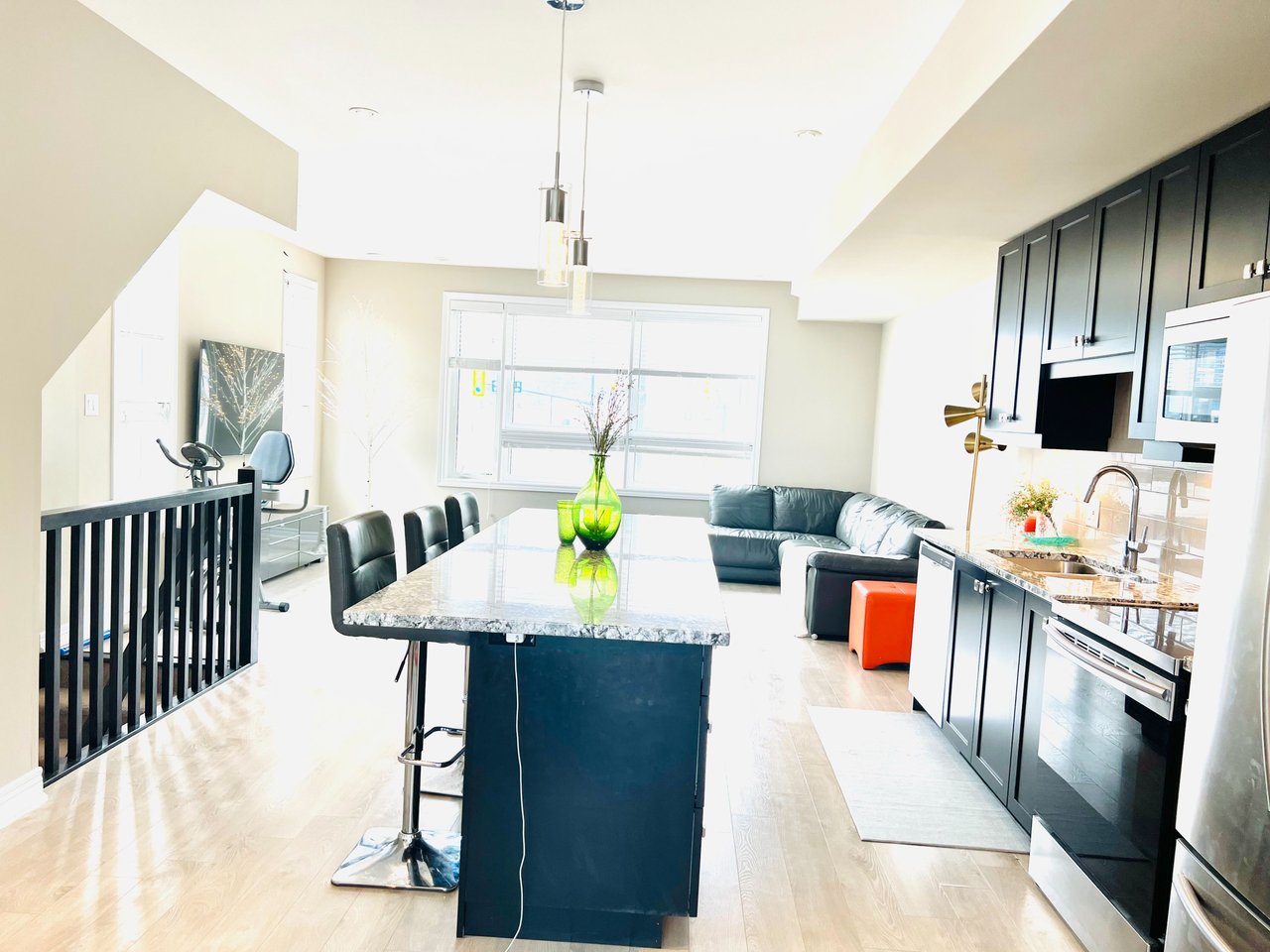 1 Esplanade Lane 36