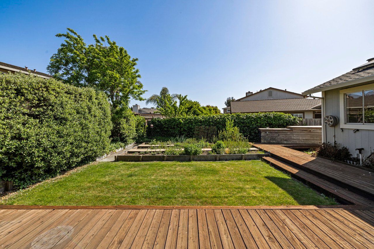 Charming Single-Level PUD in Petaluma’s Sought-After Morningstar Community