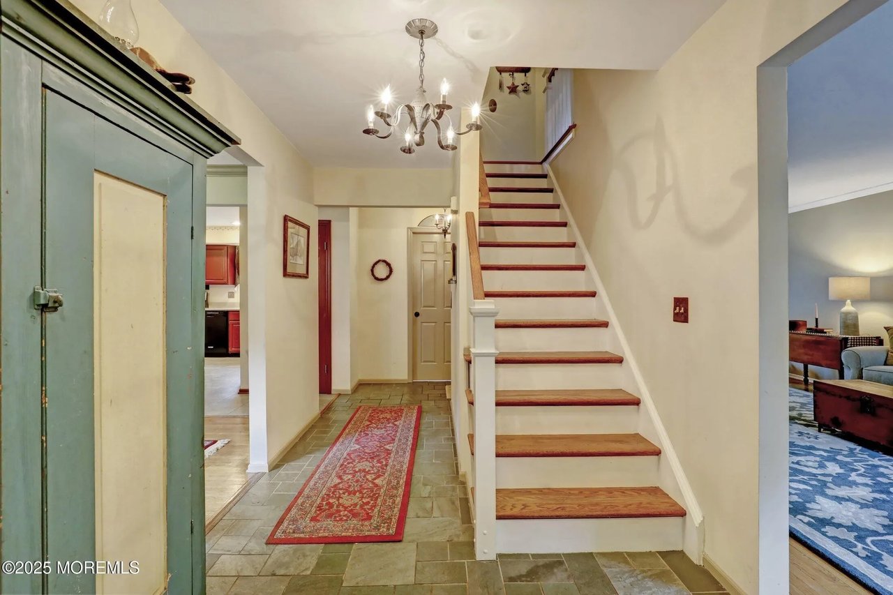 3245 Rambling Hill Court