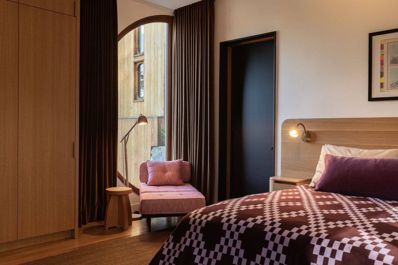 126 Summit Rd, La Verne