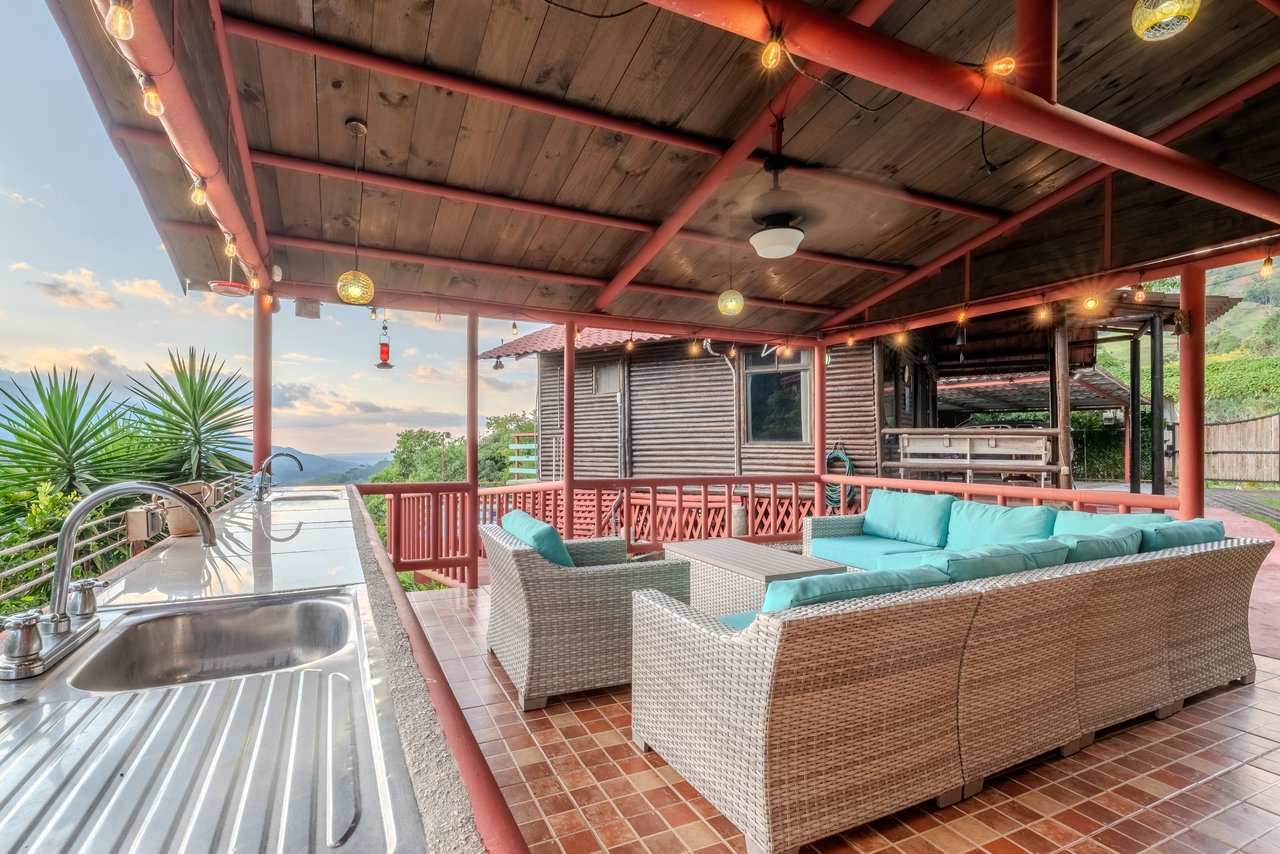 Turnkey 3-Residence Compound in Puriscal with Expansive Views & Saltwater Pool