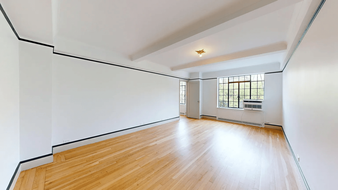 1 Christopher St APT 4H