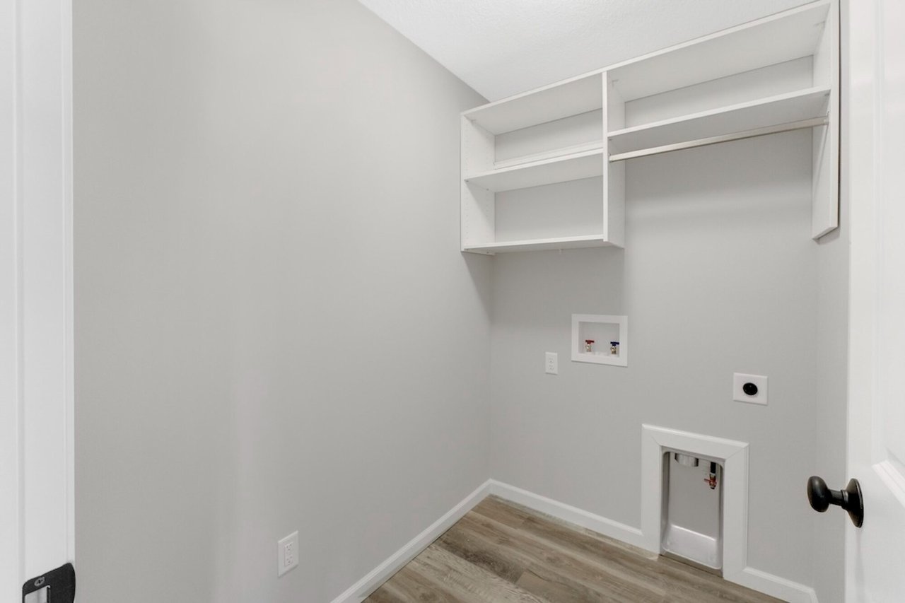 118 Sunset Dr