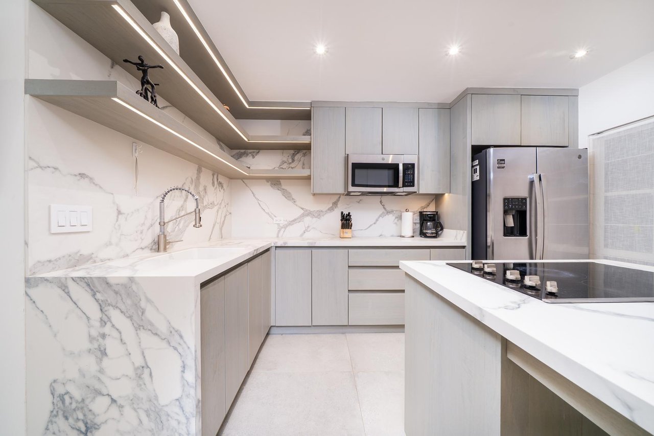 Villa Verde I #14 | Renovated 3-Bedroom Luxury Condo in the Heart of Tamarindo