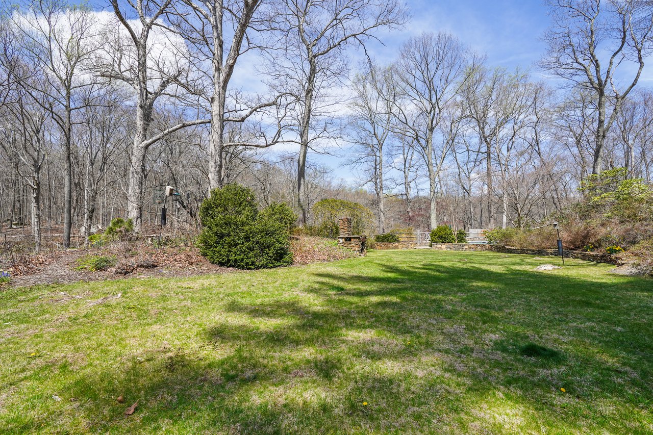 55 Mianus River Road
