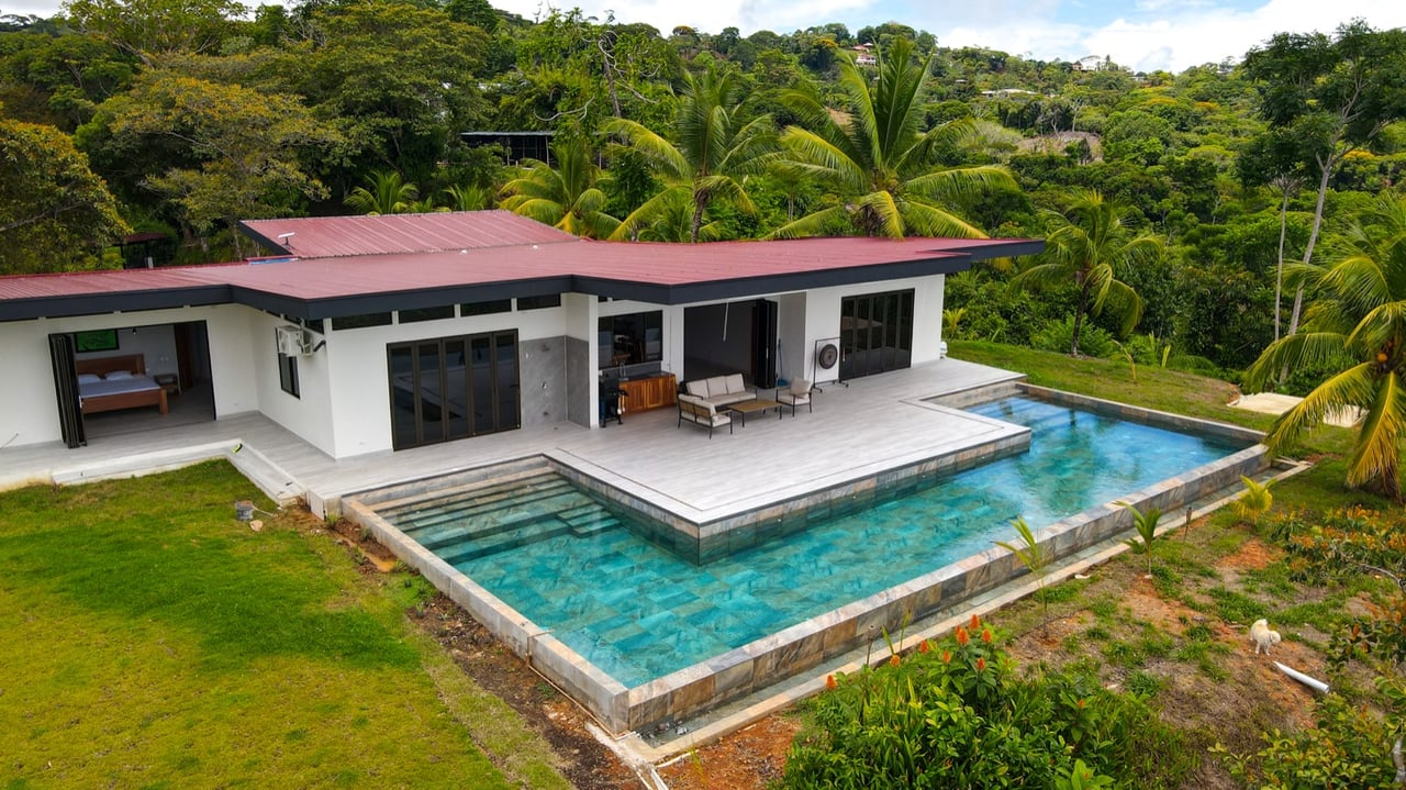 Spectacular Ocean View, Giant Resort Site, New Private Preserve Home perched on the Ojochal Front Ridge