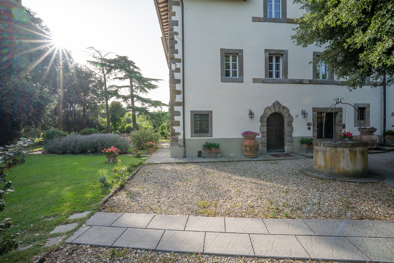 VILLA MECENATE